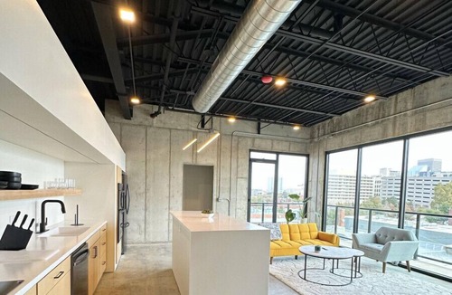 Downtown Oklahoma City Apartment | Left Frame Lofts, Where history meets Luxury