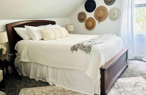 Biloxi Hotel | Lemongrass Loft at The Mockingbird Inn Boutique Hotel