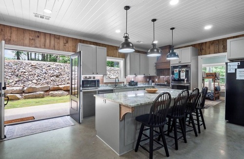 Double Springs House | Lewis Lodge - perfect lakeside getaway on Smith Lake!