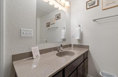 Hill City House | Lind Camp