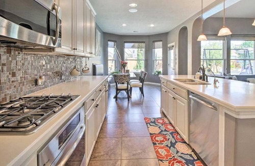 Cypress House | Lit Picnic & Pool, LLC