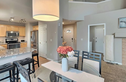 Southridge House | Littleton Home w/Deck - 24 Mi to Denver!
