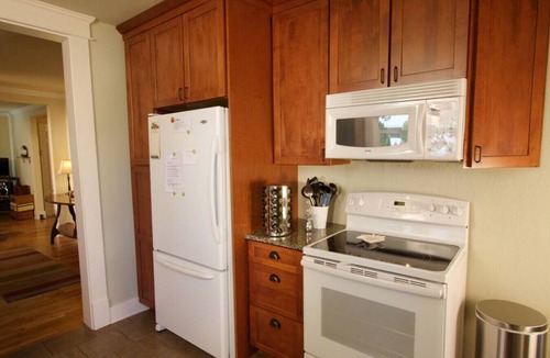 Walla Walla East House | Locust St Cottage · Locust, Close to Town & Campus, Super Charming