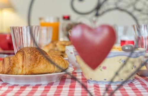 La Rochepot Bed & Breakfast | Logis de l'Orme