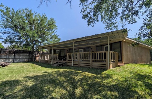 Graham House | Lone Star Cove on PK - West side near The Breakers Marina