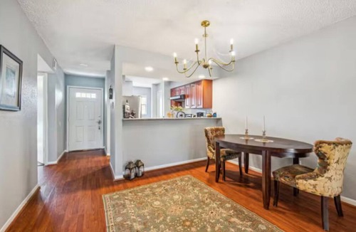 Nassau Bay Condo | Long term -Cozy Home 2BR 1.5B by Space Center