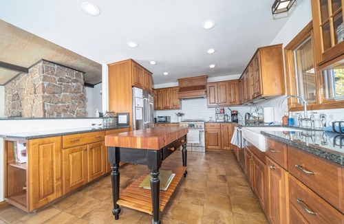 Estes Park House | Longs Peak Views, Game Room, Fireplaces. Sleeps 12