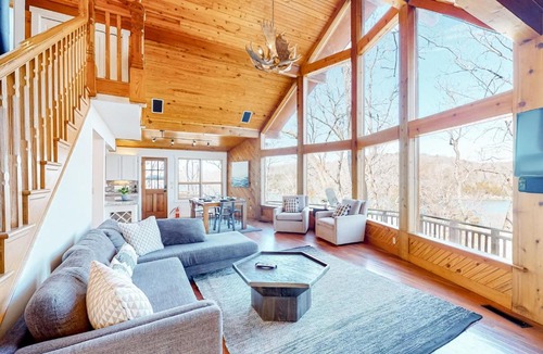 Carroll County House | Lost Rock