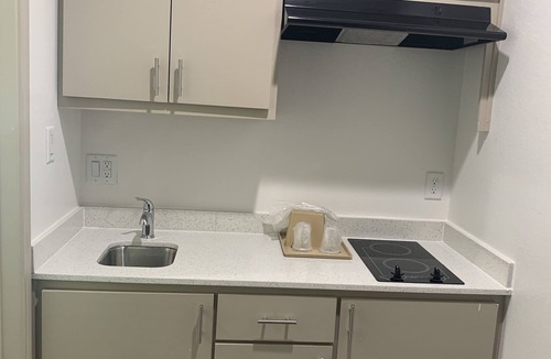 Houston Hotel | Lotus inn