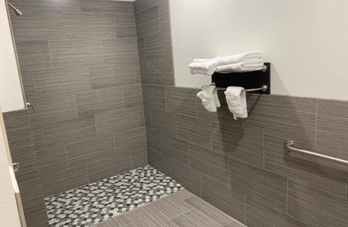 Houston Hotel | Lotus inn