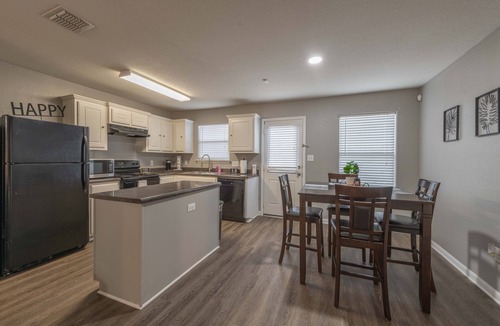 Medina Valley House | Lovely 2BR/2BA gem close to Lackland AFB & Sea World