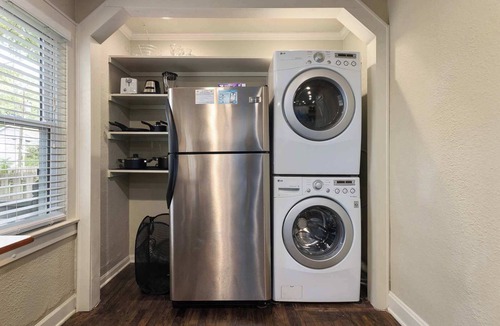 Fairway House | Lovely Home 2BR Sleeps 5 Pets|MAJOR INTERNATIONAL SPORTING EVENT WC 26