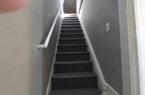 Des Moines Apartment | Lovely King Bed Loft near Downtown, free parking