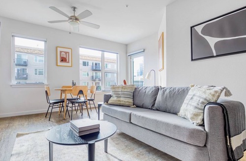 Cascade Apartment | Lovely SLU 1BR w/ Gym & Pet Area, close to Space Needle, by Blueground