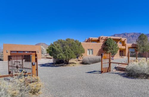 North Albuquerque Acres House | Luxe Desert Retreat w/Mtn Views in Albuquerque!