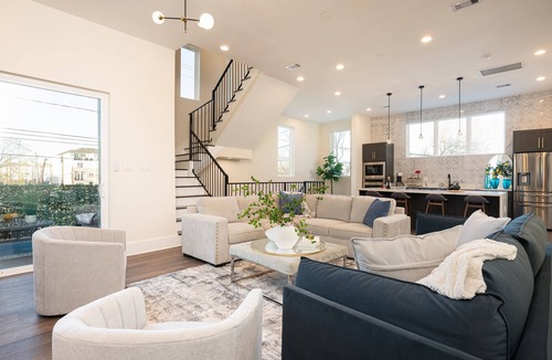 Washington Ave./ Memorial Park House | Luxe Stay!5 beds Rooftop Prime Loc Downtown