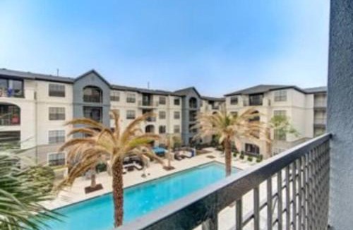 South Central Houston Apartment | Luxe Stay Med Center