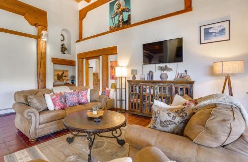Canoncito Apartment | Luxurious Retreat w/Stunning Views in Santa Fe