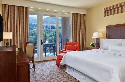 Avon Resort | Luxurious Westin Riverfront Mountain two bedroom unit in the beautiful Rockies!