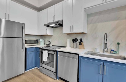 Deep Ellum Apartment | Luxury 1BD | Deep Ellum | Parking | Pool+Gym