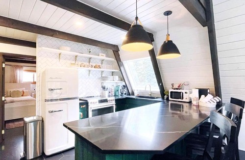 Blue River Ski Chalet | Luxury A-Frame with Hot Tub for Dreamy Vacations in Colorado