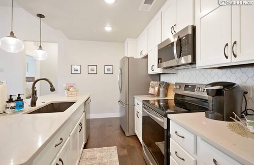 Windsor Condo | Luxury Condo in Highland Meadows with Mountain & Water Views