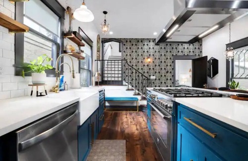 Southtown House | Luxury Downtown Alamo Home King William/Southtown