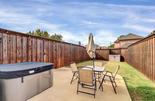 Frisco House | Luxury Fully Equipped 3Bedroom-3Bathroom house with AC in charming Frisco