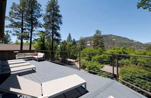 Durango House | Luxury Home on 8 Acres - 9 Min. to DGO - Hot Tub/Fire Pit - Awesome Views -