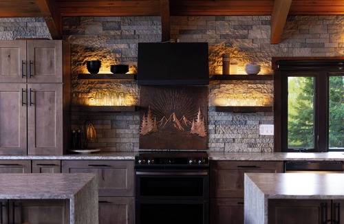 Grand Lake Ski Chalet | Luxury Lakefront Chalet Breathtaking Views Sleeps 16 Hot Tub