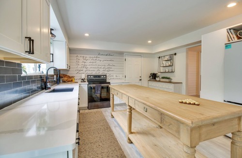 Otterbien Home Villa | Luxury Maineville Villa w/Private Pool & Deck