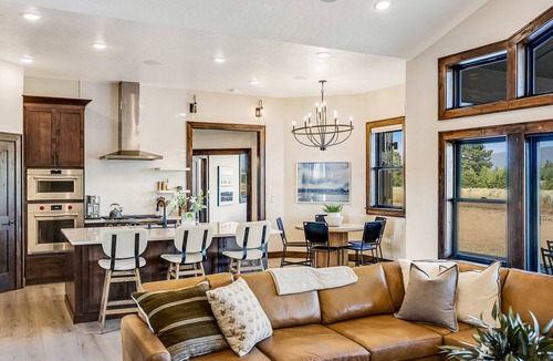 McCall House | Luxury McCall Retreat | Hot Tub & Game Room
