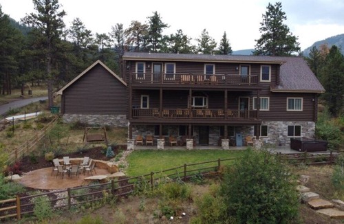 Estes Park Cabin | Luxury Mountain Lodge, RMNP, Downtown, Mountain Views, Hot Tub! Moose Lodge, Estes Park CO