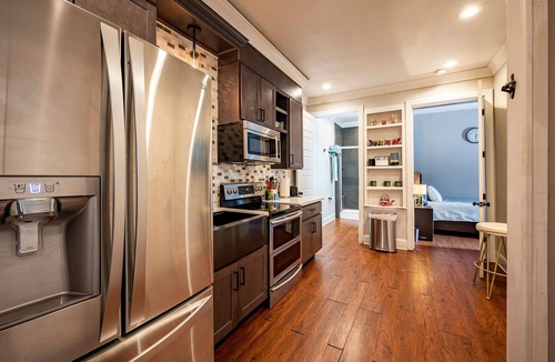 South Central Houston House | Luxury New Home/Museum/Med. Ctr/dwn twn*FAMILIES