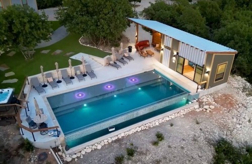Muenster House | Luxury North Texas Retreat-PARTIAL for 29 guests-Pool/Spa/Sports Courts/Views