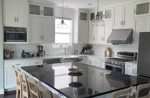 Gretna House | Luxury Spa and Wellness Retreat near Outlet Mall!