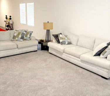 Weston Apartment | Luxury Suites 5-Bed Room 4-Bath