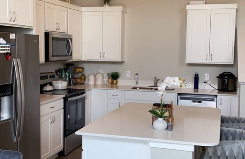 West Des Moines House | LUXURY TOWNHOME