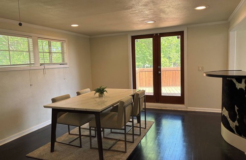Monticello Condo | Luxury W 7th Fort Worth - Executive & Long-Term
