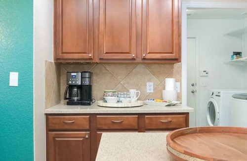 Wetmore House | LuxuryPool&Jacuzzi -SeaWorld & 6 Flags|12slps|WIFI