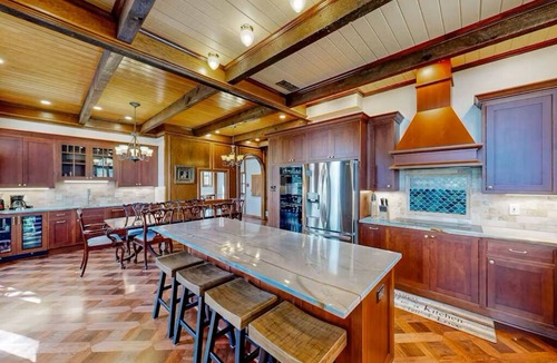 Tool House | Magical Castle Retreat with lake access, private boat launch, sleeps up to 18!