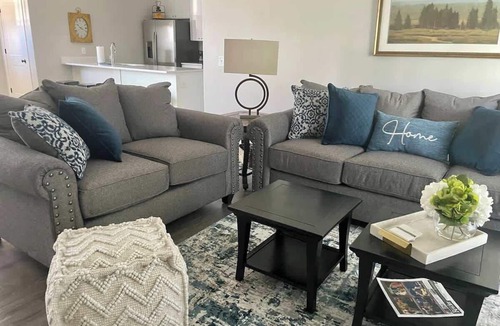 Bettendorf Condo | Main Floor 2 Bedroom Condo in Bettendorf featuring king bed in master