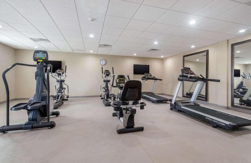 Central Oklahoma City Hotel | MainStay Suites Bricktown - near Medical Center