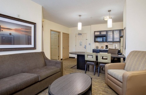 Overland Park Hotel | MainStay Suites Kansas City Overland Park