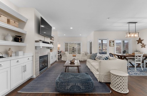 Manson House | Manson Lakefront Home near Lake Chelan w/Dock
