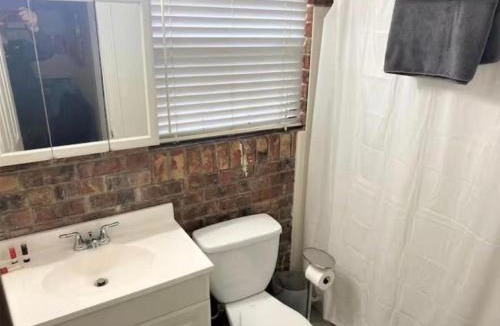 Beauregard Town Historic District Apartment | Mardi Gras Central one Block from River Center