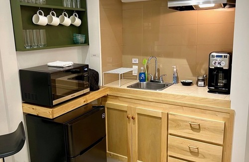 Marfa Apartment | Marfa House La Junta: In the center of Marfa