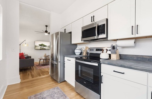 University Park House | Mathews House 4 King Beds Near CSU & Old Town