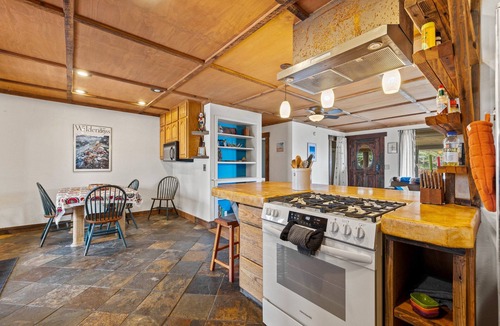 New Meadows House | Meadows Valley Retreat - Pet-friendly home with fire pit, large fenced yard, and trailer parking.