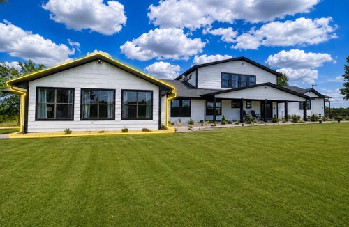 Lawton House | Meers Mountain Retreat – Yala 5500